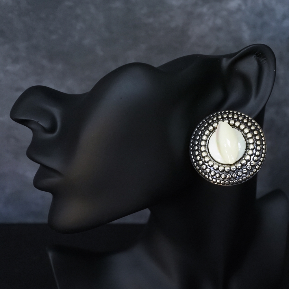 Vintage Mother of Pearl Silver Tone Round Pierced Earrings